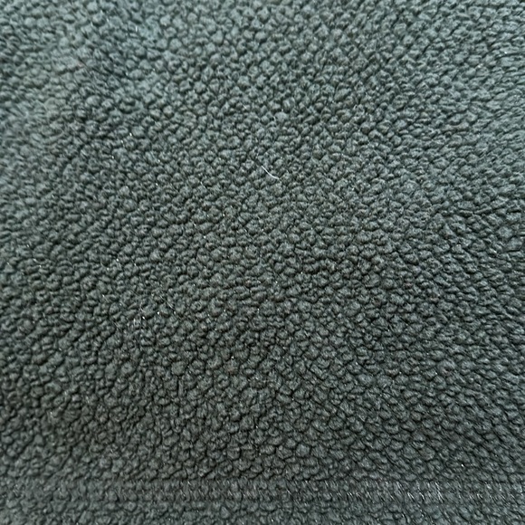 Army Green Warm jacket with pockets. - Picture 10 of 11